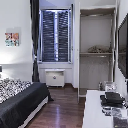 Bed and Breakfast Trevi Luxury Suites