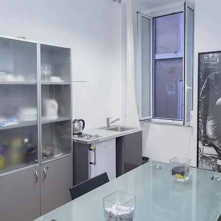 Trevi Luxury Suites Panzió Róma
