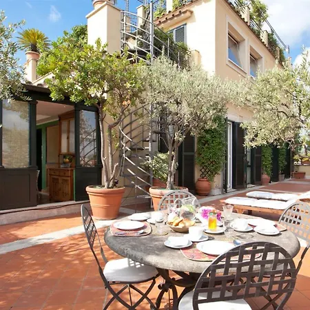 Trevi Luxury Suites Róma